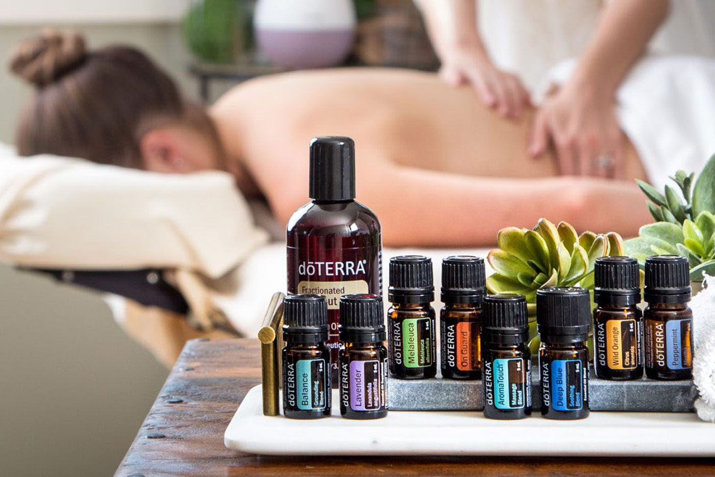 Essentiële oliën van DoTERRA AromaTouch DoTERRA AromaTouch